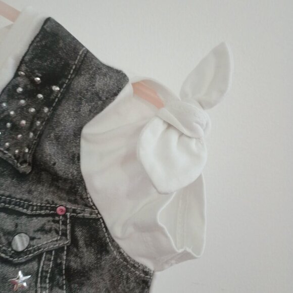 NWT Mayoral white t-shirt with faux vest and bag print size 4 - Picture 2 of 4